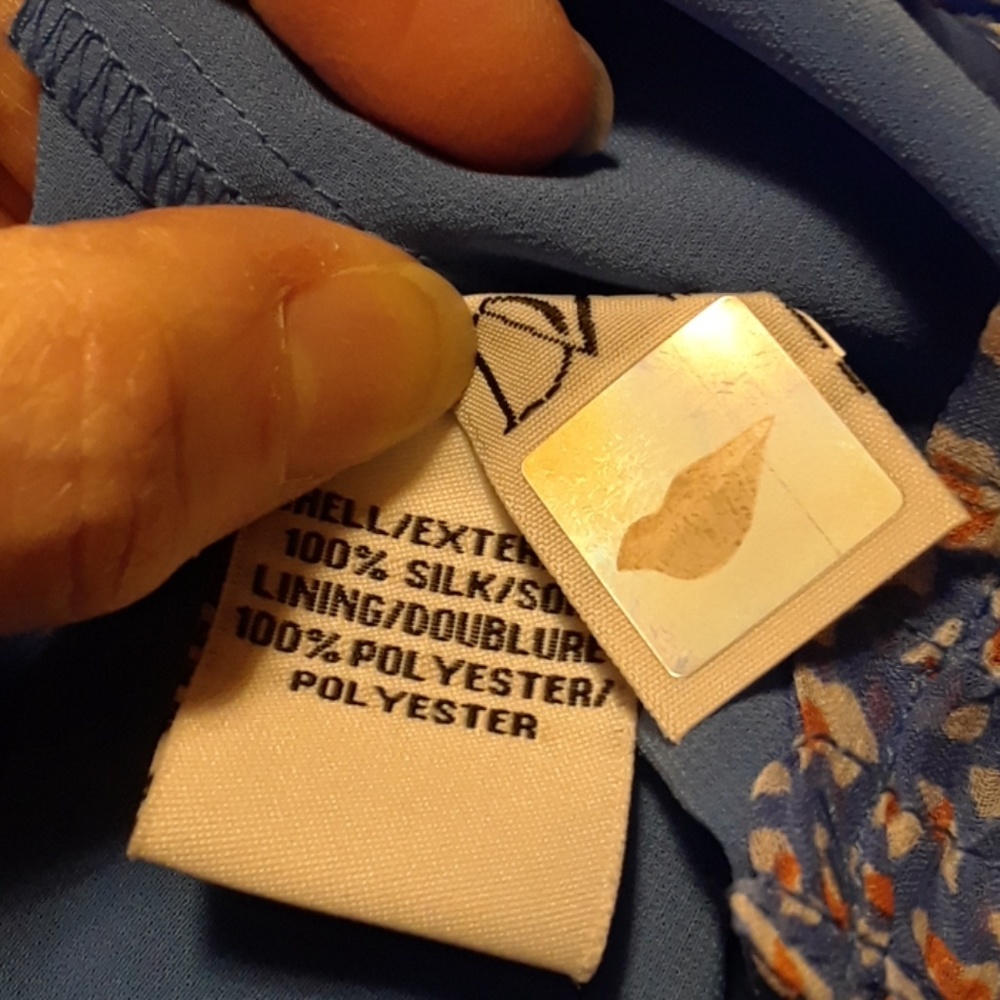 SALE! Diane Von Furstenberg silk dress - Picture 8 of 8